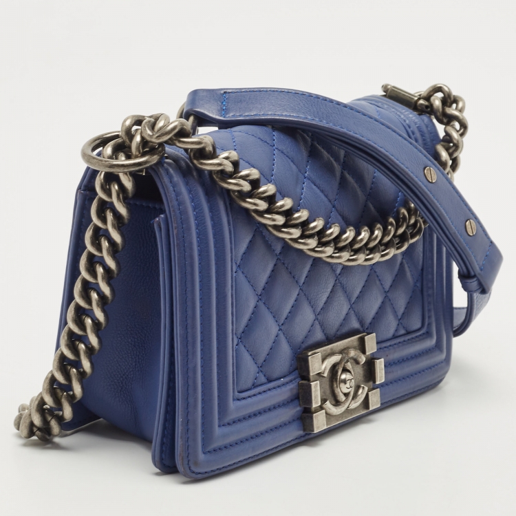 Pre Owned Chanel Blue Quilted Leather Small Boy Flap Bag