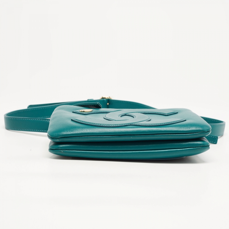 Pre Owned Chanel Green Leather CC Mania Waist Bag