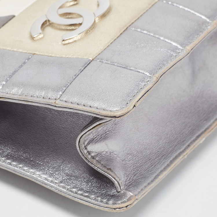 Pre Owned Chanel Silver Multicolor Square Quilted Wristlet Clutch