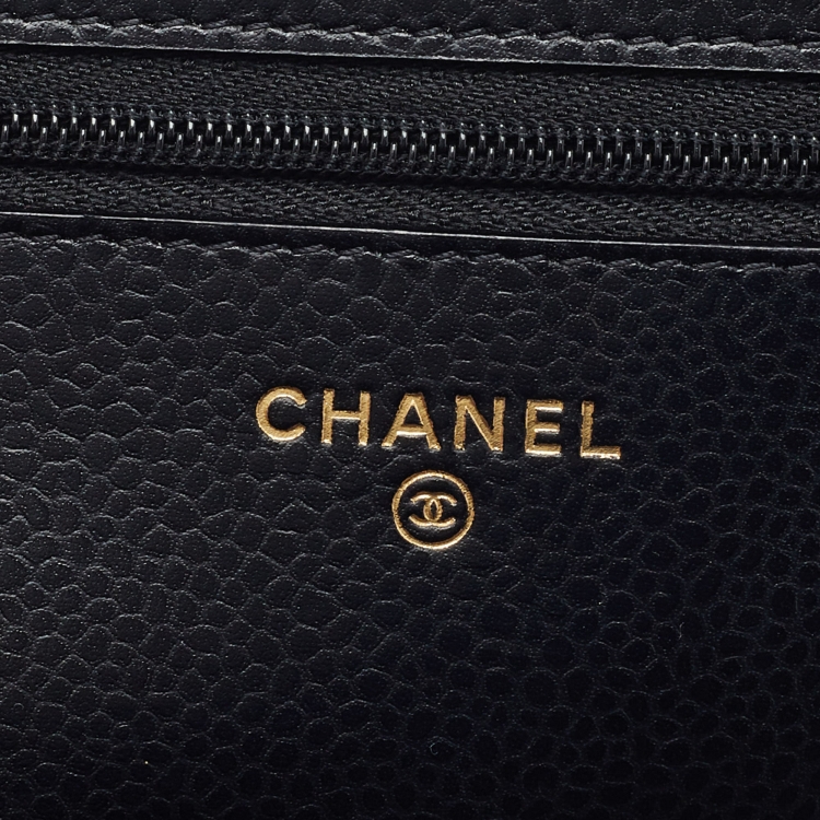 Pre Owned Chanel Black Quilted Caviar Leather Classic Wallet on Chain