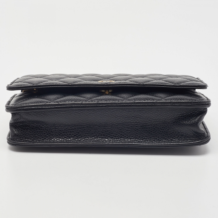 Pre Owned Chanel Black Quilted Caviar Leather Classic Wallet on Chain