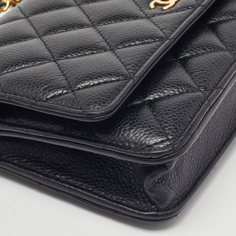 Pre Owned Chanel Black Quilted Caviar Leather Classic Wallet on Chain