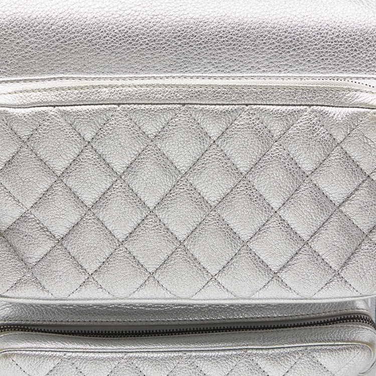 Pre Owned Chanel Silver Quilted Caviar Leather Casual Rock Backpack