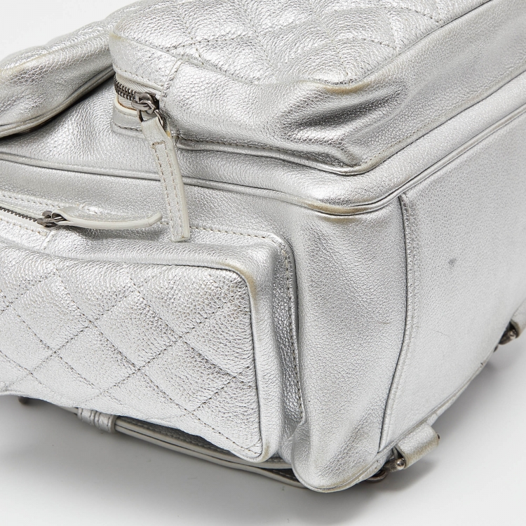 Pre Owned Chanel Silver Quilted Caviar Leather Casual Rock Backpack