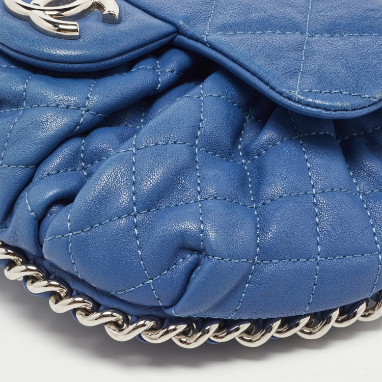 Pre Owned Chanel Blue Quilted Leather Small Chain Around Messenger Bag