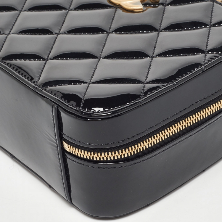 Pre Owned Chanel Black Quilted Patent Leather CC Chain Handle Vanity Bag