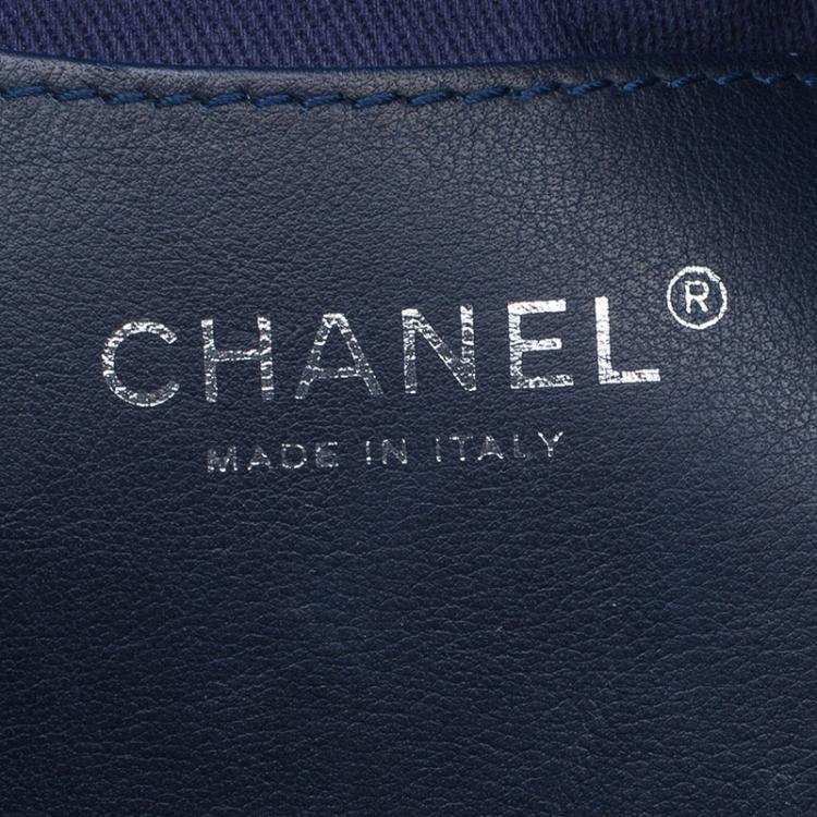 Pre Owned Chanel Blue Camellia Embroidered Denim Large Just Mademoiselle Bowling Bag