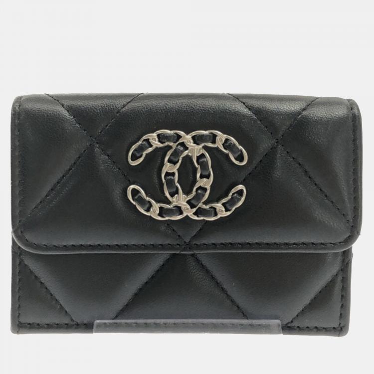 Chanel 19 Trifold Flap Compact Wallet