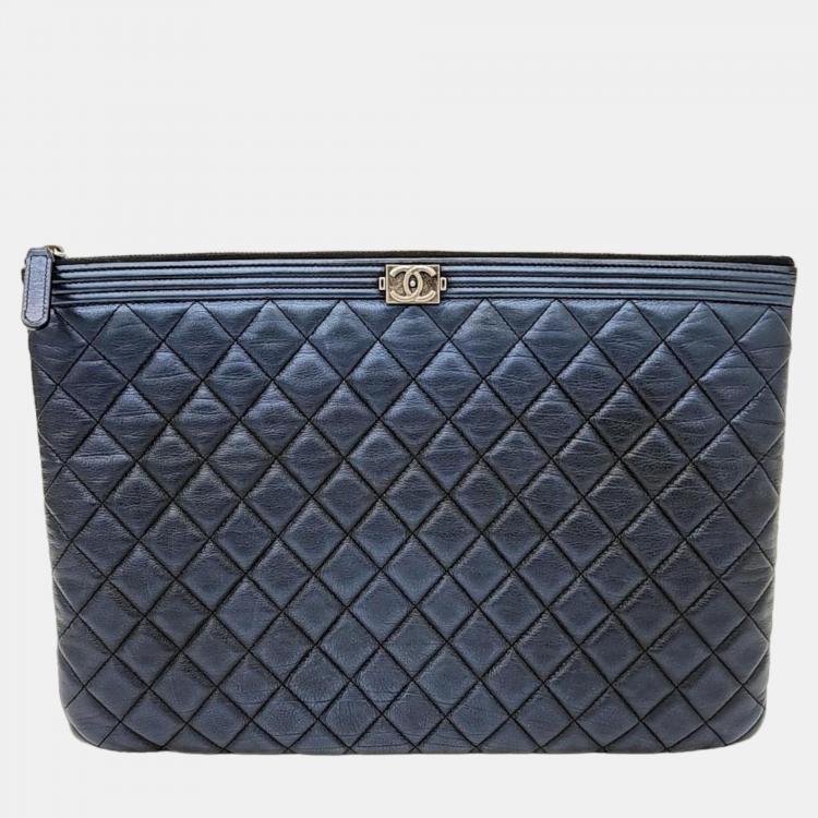 chanel navy clutch bag