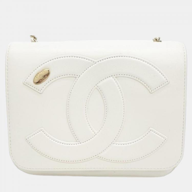 Chanel  White Lambskin Leather CC Shoulder Bag