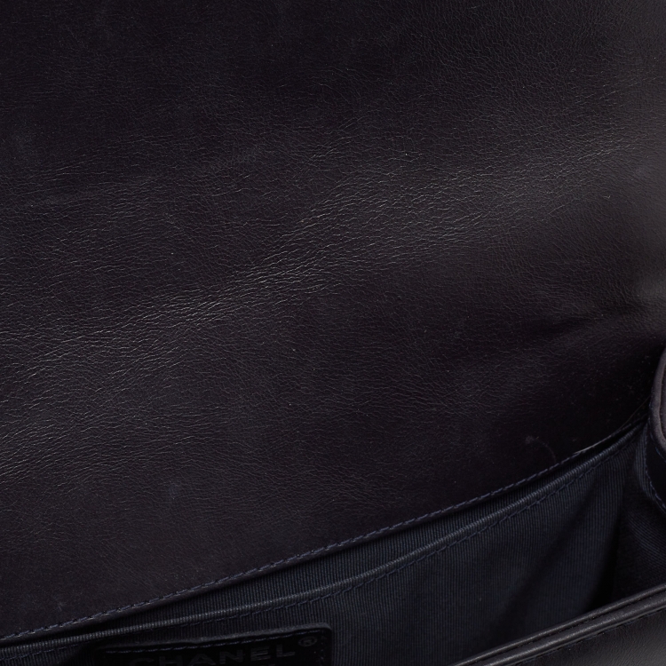 Pre Owned Chanel Dark Blue Quilted Leather Medium Wild Stitch Chain Boy Top Handle Bag