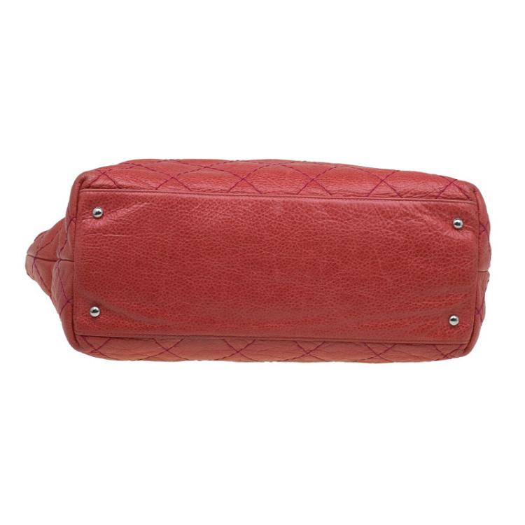 Pre Owned Chanel Red Quilted Glazed Leather On The Road Tote 