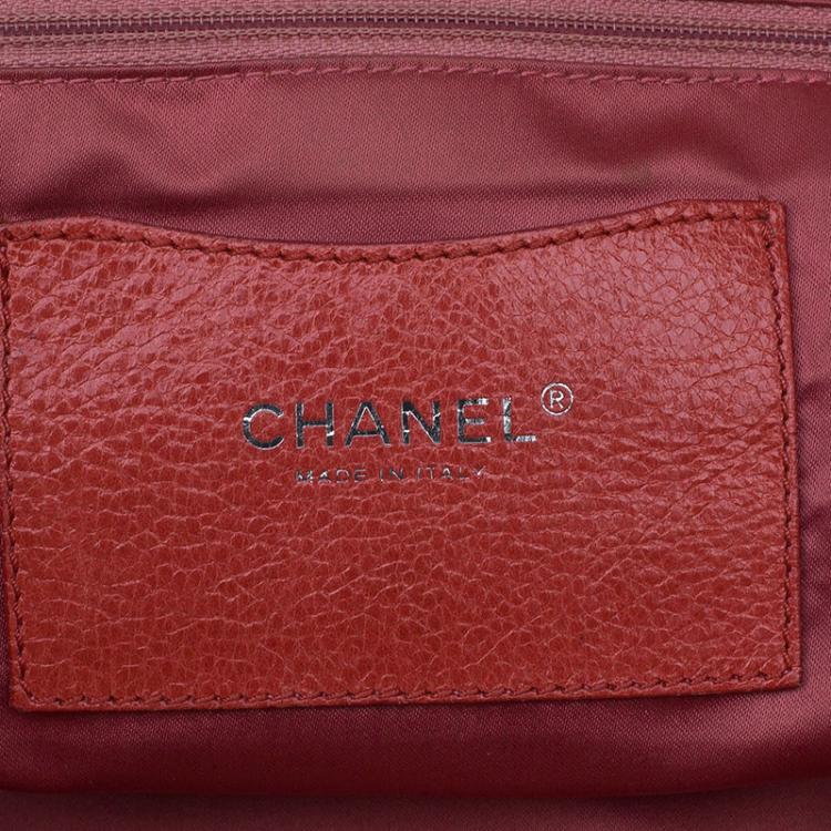 Pre Owned Chanel Red Quilted Glazed Leather On The Road Tote 
