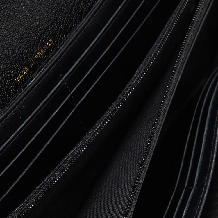 Pre Owned Chanel Black Quilted Caviar Leather Boy Wallet