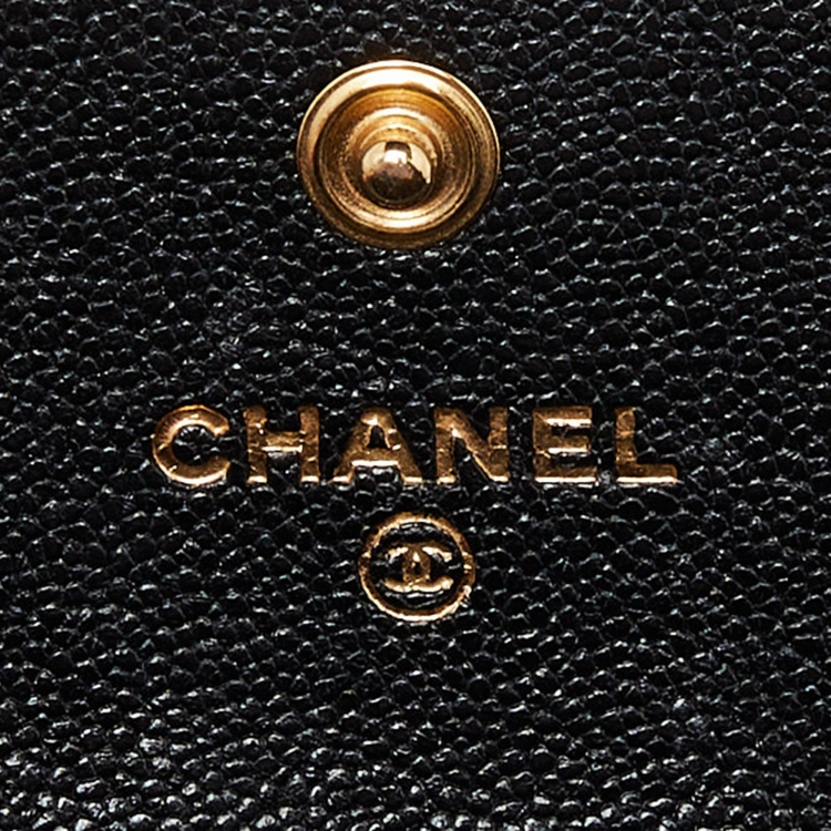 Pre Owned Chanel Black Quilted Caviar Leather Boy Wallet