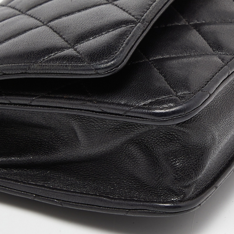 Pre Owned Chanel Black Quilted Leather O Mini Wallet on Chain