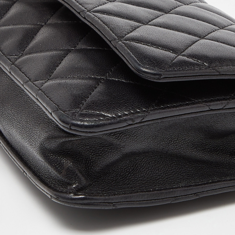 Pre Owned Chanel Black Quilted Leather O Mini Wallet on Chain