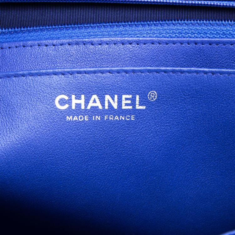Pre Owned Chanel Blue Quilted Caviar Leather Maxi Classic Single Flap Bag