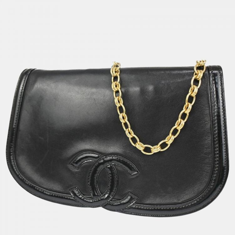 Chanel vintage cc outlet logo crossbody bag