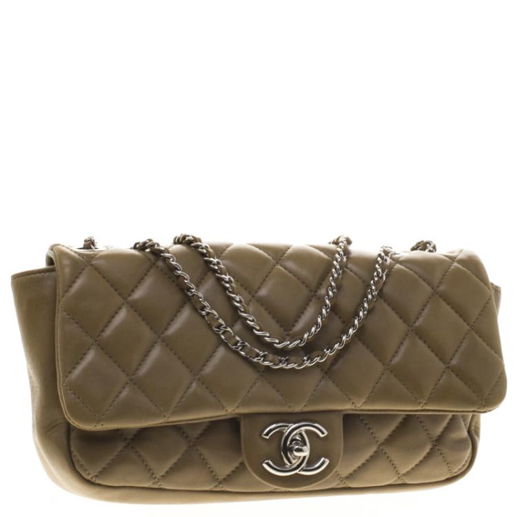Pre Owned Chanel Beige Quilted Leather Medium Classic Single Flap Bag with Dust Cover