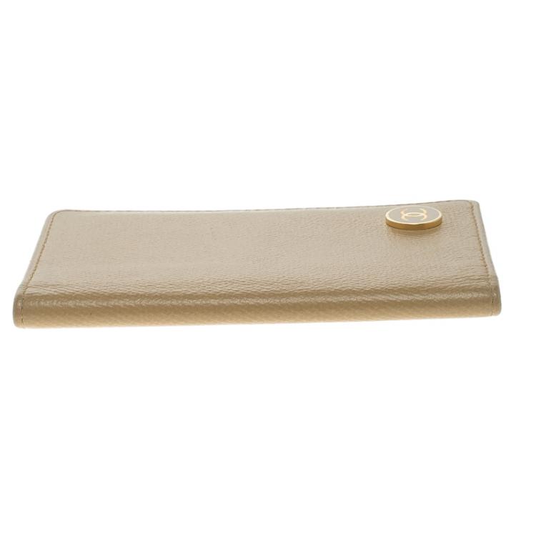 مملوكة مسبقًا Chanel Beige Leather Vintage Card Holder
