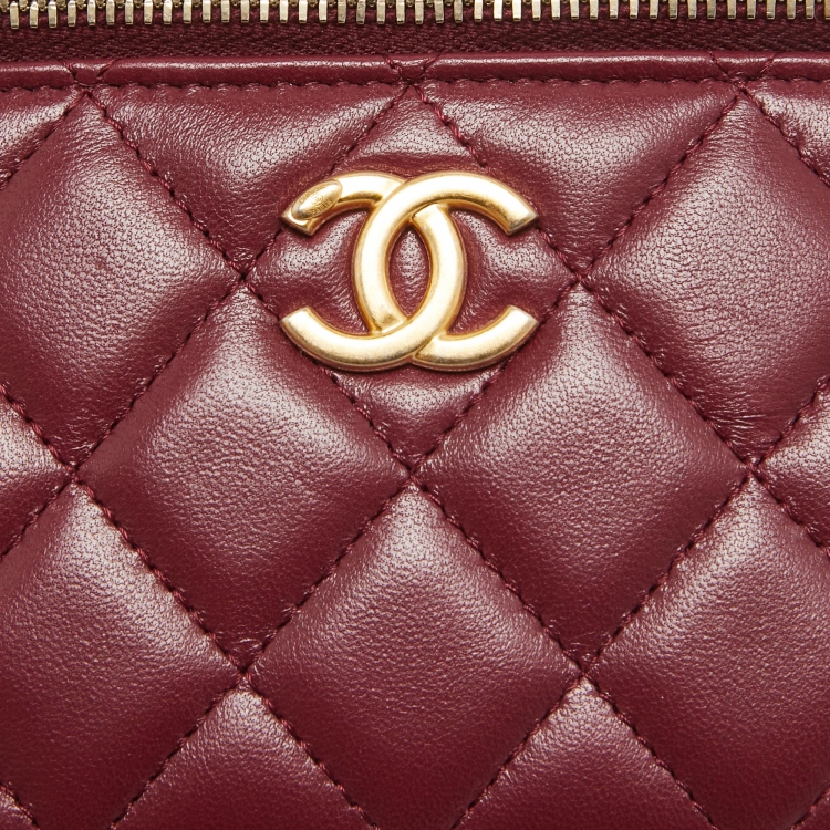 Pre Owned Chanel Burgundy Quilted Leather Pick Me Up Vanity Bag