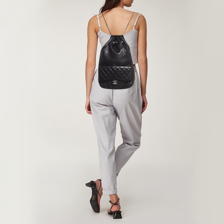Pre Owned Chanel Black Quilted Leather Seoul Backpack