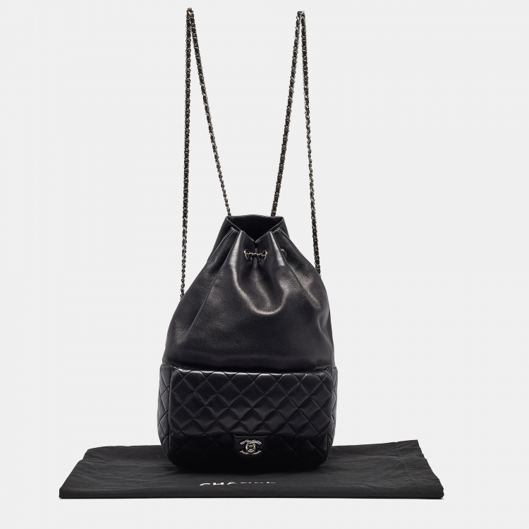 Pre Owned Chanel Black Quilted Leather Seoul Backpack