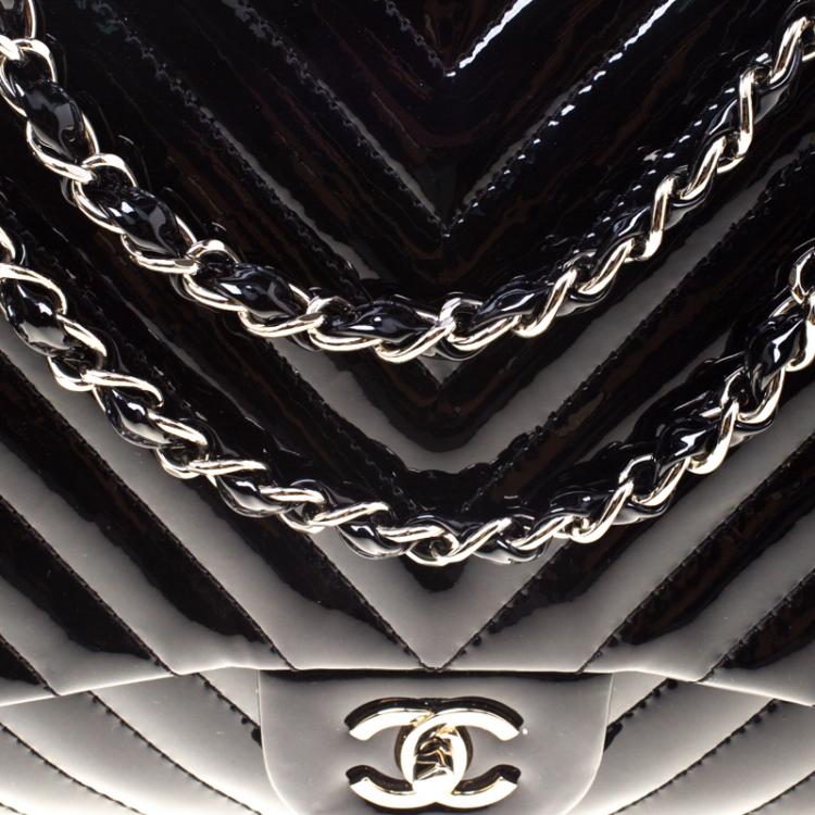Pre Owned Chanel Black Chevron Patent Leather Classic Single Flap Bag