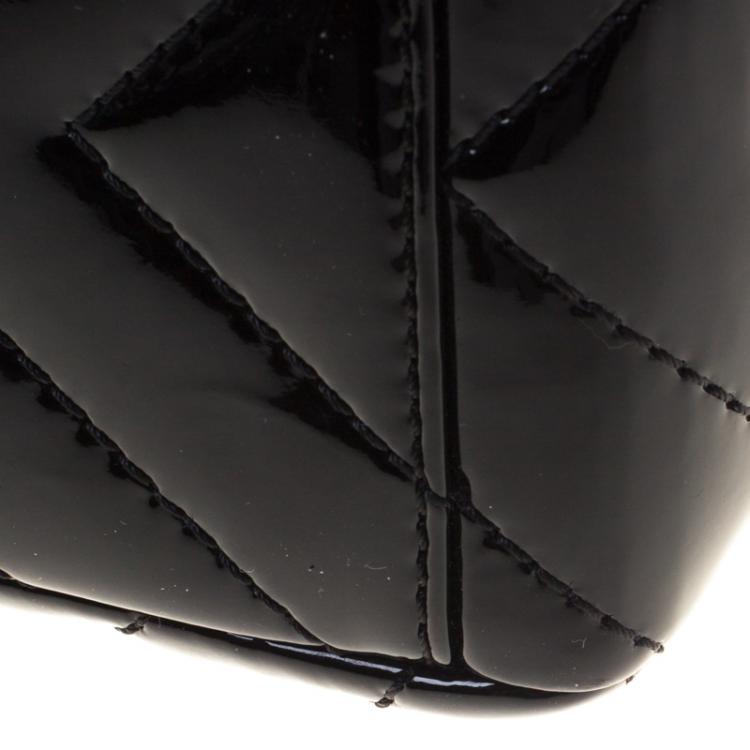 Pre Owned Chanel Black Chevron Patent Leather Classic Single Flap Bag