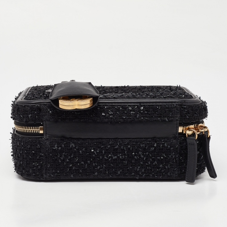 Pre Owned Chanel Black Quilted Tweed and Leather CC Filigree Chain Vanity Case Bag