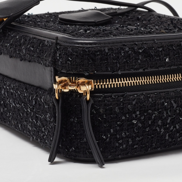 Pre Owned Chanel Black Quilted Tweed and Leather CC Filigree Chain Vanity Case Bag