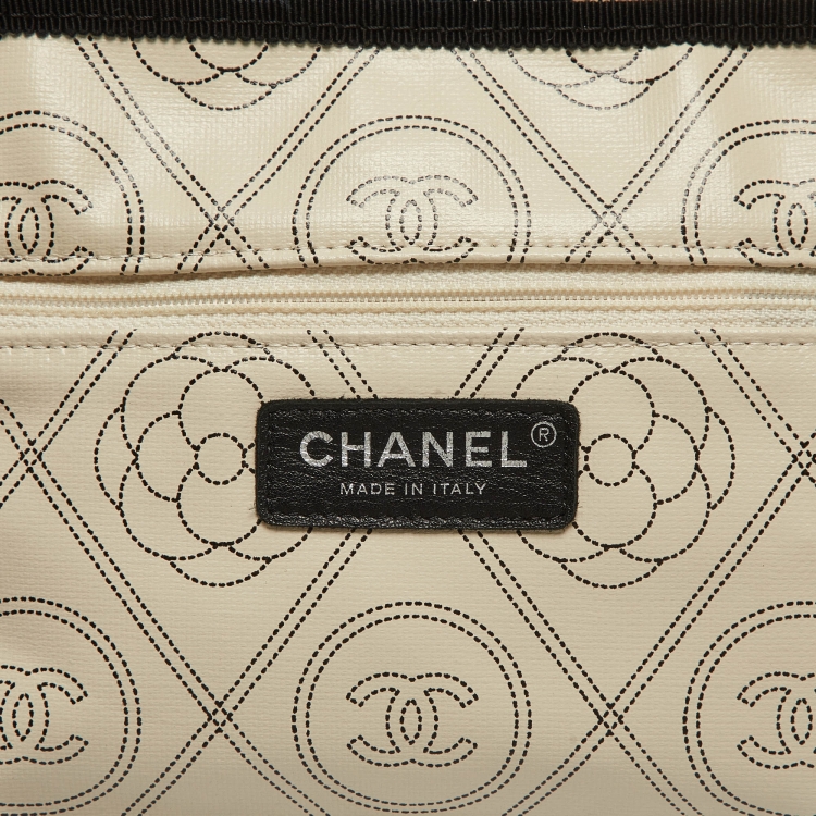 Pre Owned Chanel Black/White Camellia Print Coated Canvas Bowler Bag