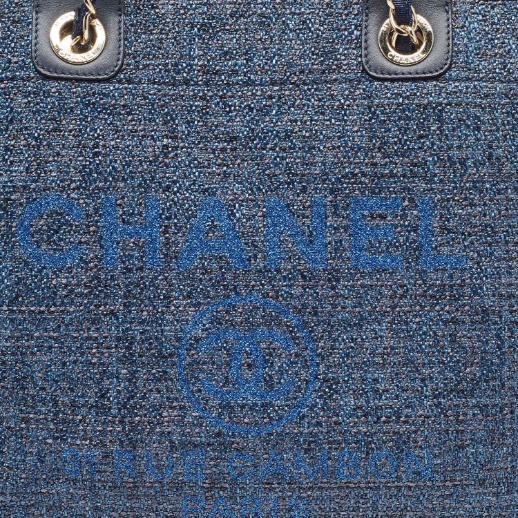 Pre Owned Chanel Metallic Blue Straw and Leather Medium Deauville Shopper Tote