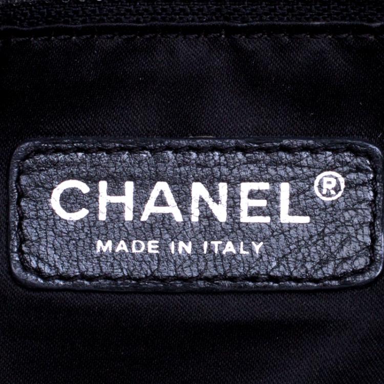 Pre Owned Chanel Black Pleated Leather Oversized Classic Flap Bag