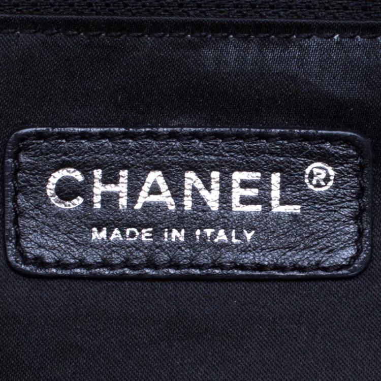 Pre Owned Chanel Black Pleated Leather Oversized Classic Flap Bag