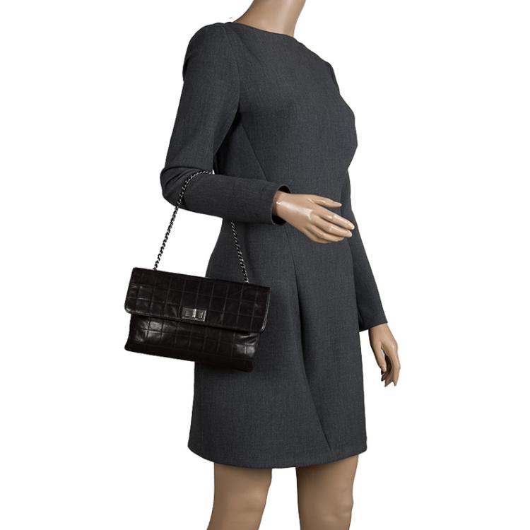 Pre Owned Chanel Black Chocolate Bar Leather Reissue Flap Bag