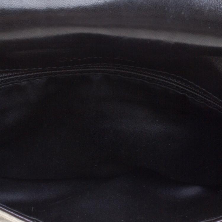 Pre Owned Chanel Black Chocolate Bar Leather Reissue Flap Bag