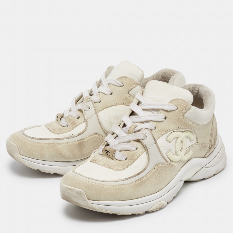 Pre Owned Chanel White Suede and Fabric CC Low Top Sneakers Size 38