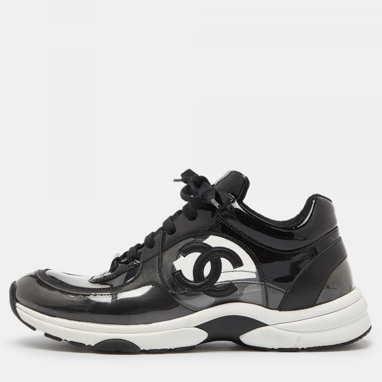 Pre Owned Chanel Black Patent Leather and PVC CC Low Top Sneakers Size 38.5