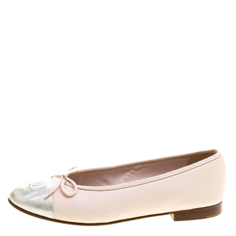 Chanel Blush Pink/Silver Leather CC Cap Toe Ballet Flats Size 38 Chanel