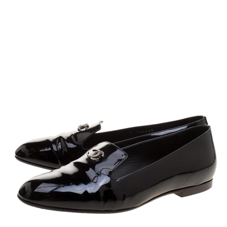 Pre Owned Chanel Black Patent Leather CC Smoking Slippers Size 38