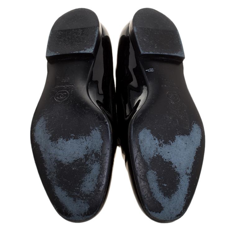 Pre Owned Chanel Black Patent Leather CC Smoking Slippers Size 38