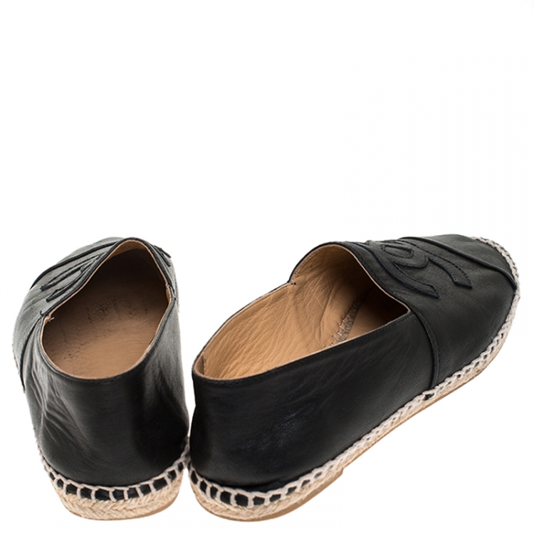 Pre Owned Chanel Black Leather CC Espadrille Slip On Loafers Size 39 