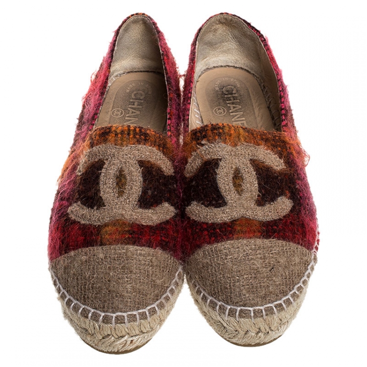 Pre Owned Chanel Multicolor Wool Blend Fabric CC Cap Toe Espadrilles Size 39