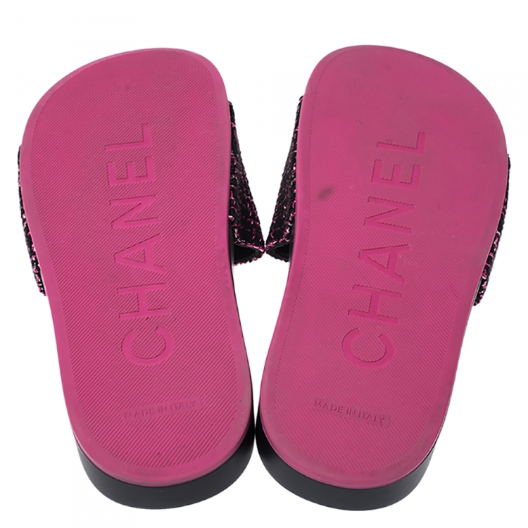chanel slides pink