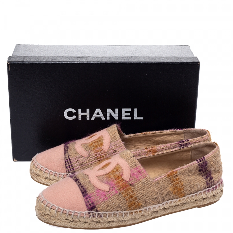 Pre Owned Chanel Beige Tweed Fabric CC Cap Toe Espadrilles Size 40