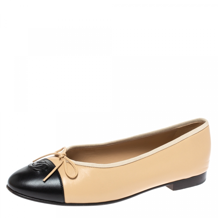 Chanel Beige/Black Leather CC Bow Ballet Flats Size 39.5 Chanel | The  Luxury Closet