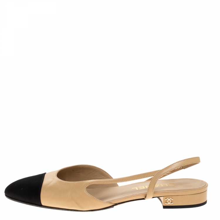 Chanel Beige/Black Leather and Fabric Cap Toe Slingback Flats Sandals Size 39.5 Chanel TLC