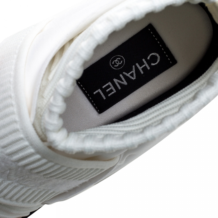 Pre Owned Chanel White Stretch Fabric Knit Sock CC Logo Flat Sock Sneakers Size 37